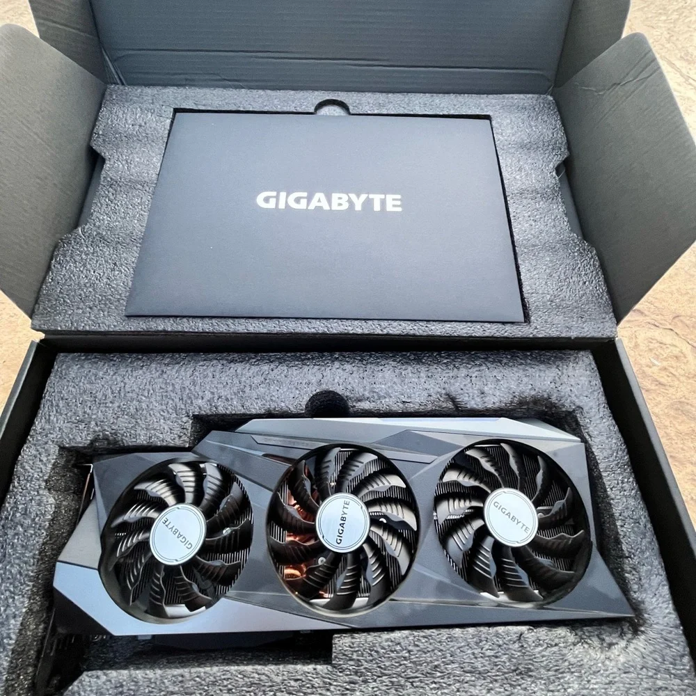 GIGABYTE GeForce RTX 3090 GAMING OC 24GB GDDR6X Graphics Card - Great Condition